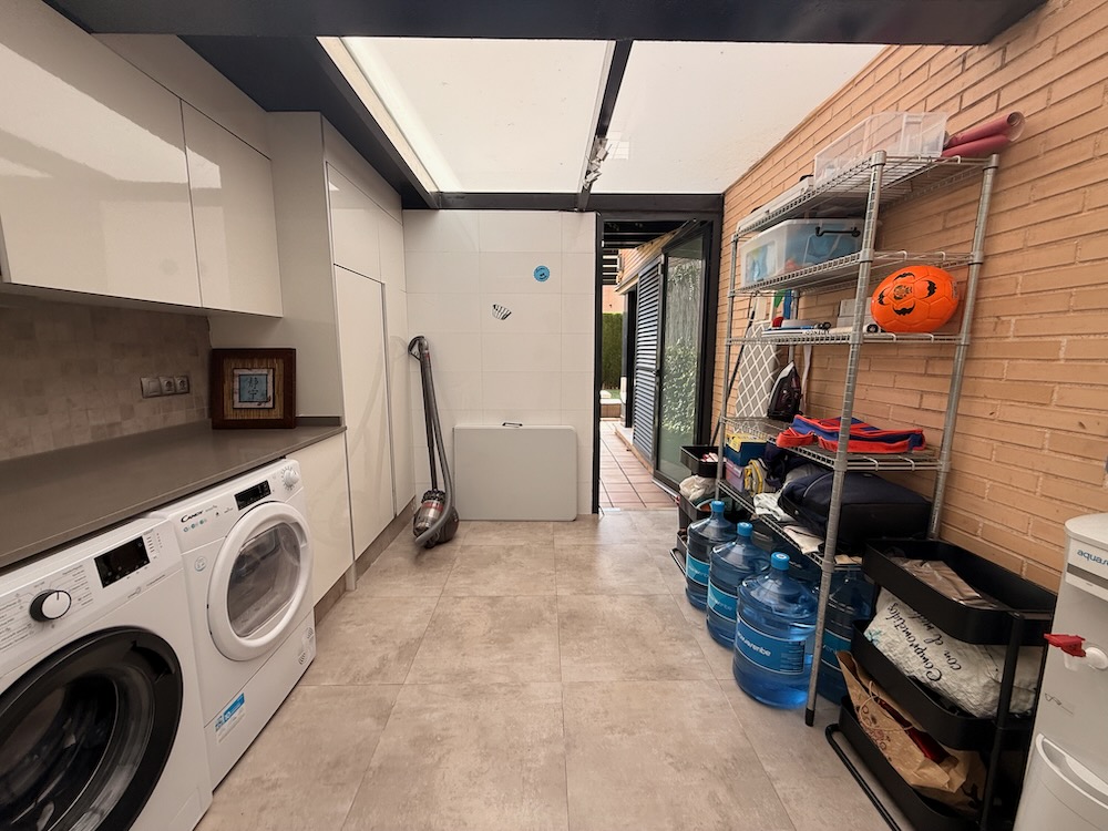 Property 2533 - Image 90
